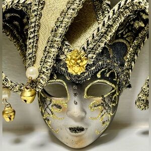 Vintage Venetian Jester-Style Carnival Mask Wall Art Home Decor 5in